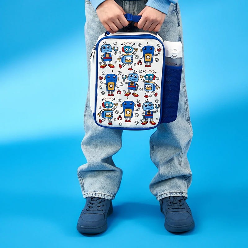 ion8-lunchbox-roboty-zamek-zestaw-lunch-bag.jpg