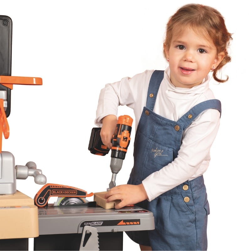Mega-Warsztat-Black-Decker-zestaw-narzedzia.jpg