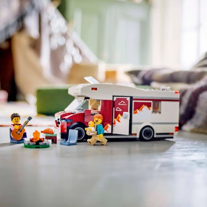 wakacyjny-kamper-pelen-przygod-lego-2.jpg