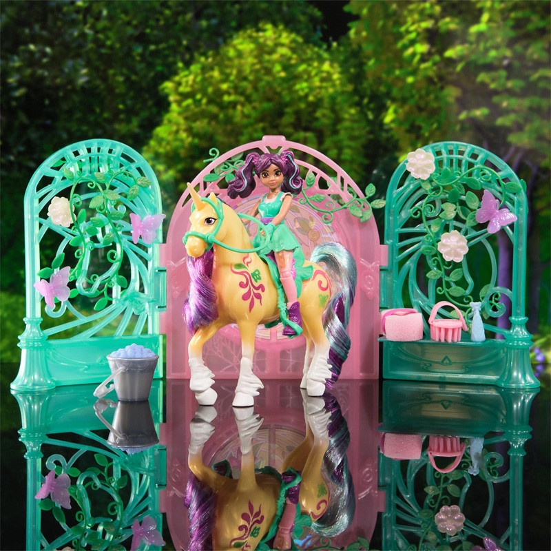 pol_pl_Unicorn-Academy-Zestaw-Figurki-Ava-Plant-Magic-Leaf-dziewczyna-i-jednorozec-brama-akcesoria-39019_3_800.jpg
