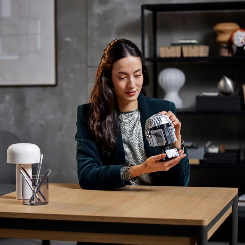 klocki-lego-disney-star-wars-gwiezdne-wojny-helm-mandaloriana (1).jpg