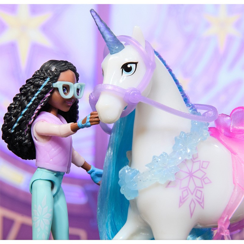 pol_pl_Unicorn-Academy-Akademia-Jednorozcow-Zestaw-Figurki-Layla-Glacier-dziewczyna-i-jednorozec-akcesoria-39265_9_800.jpg