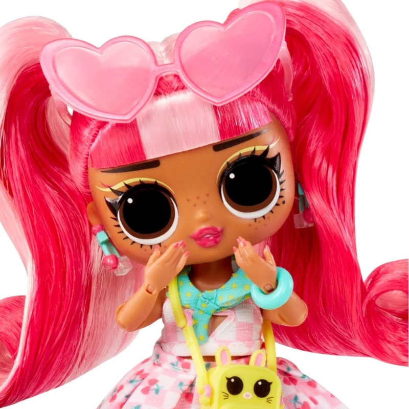 LOL Surprise Tweens Cherry B.B. Лялька Модна з Аксесуарами