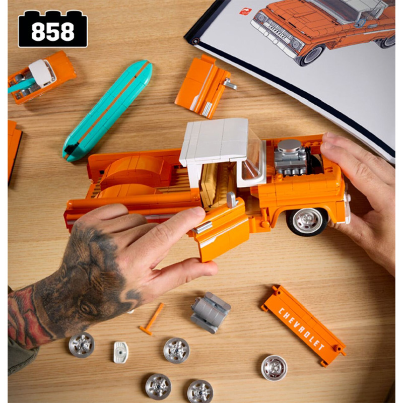Мега Hot Wheels BrickShop